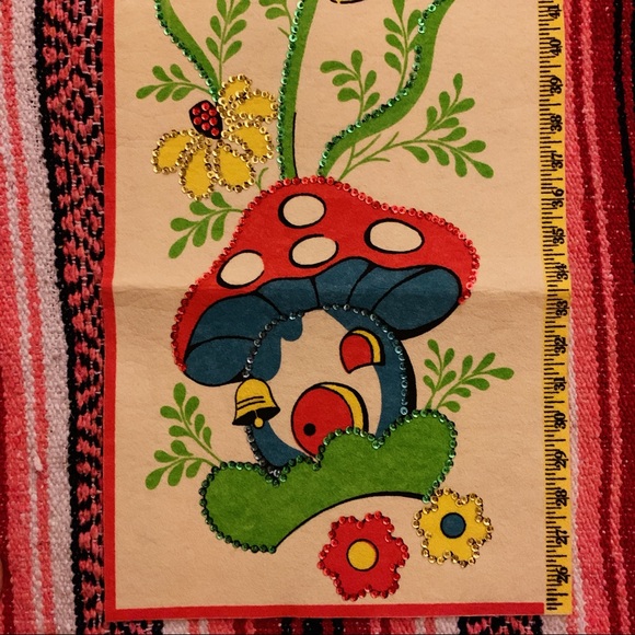 SOLD 70s Dyed Felt & Sequin Kid's Growth Chart - Picture 3 of 4